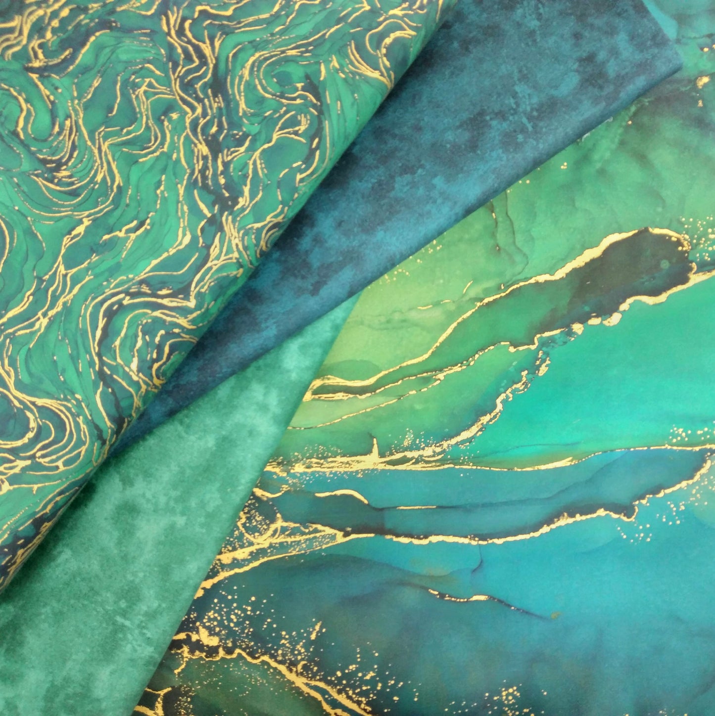 Midas Touch - Panel 30"x 43" from Northcott Fabrics Colour: DM26832-68 Teal/Green 30" wide