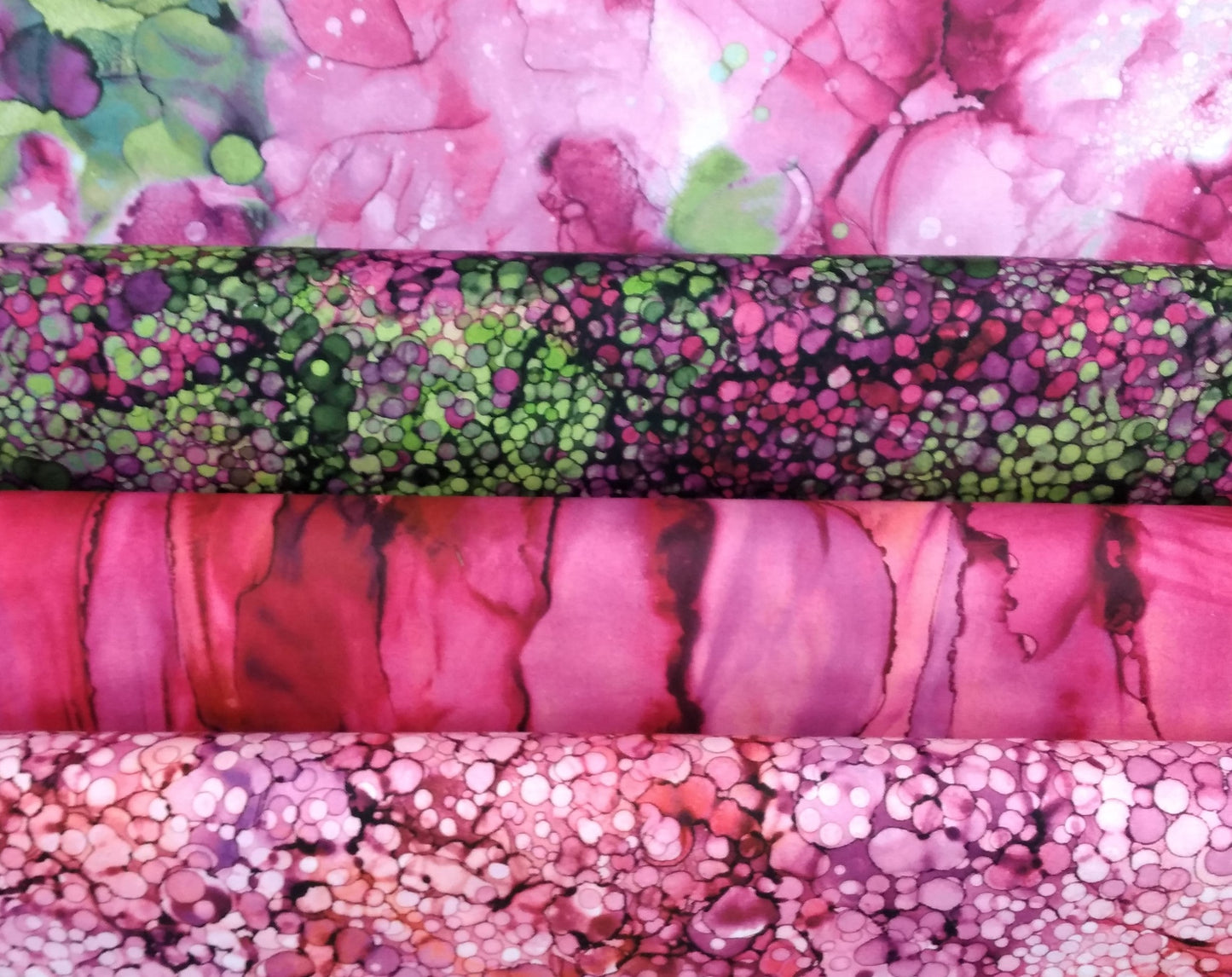 Bliss - Reflections in Raspberry by Northcott 1/2yd Cuts