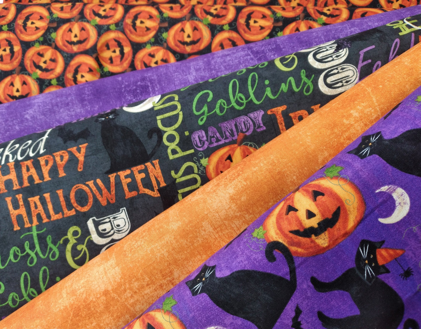 Festive Feelines - Pumpkins N Cats by Northcott 1/2yd Cuts