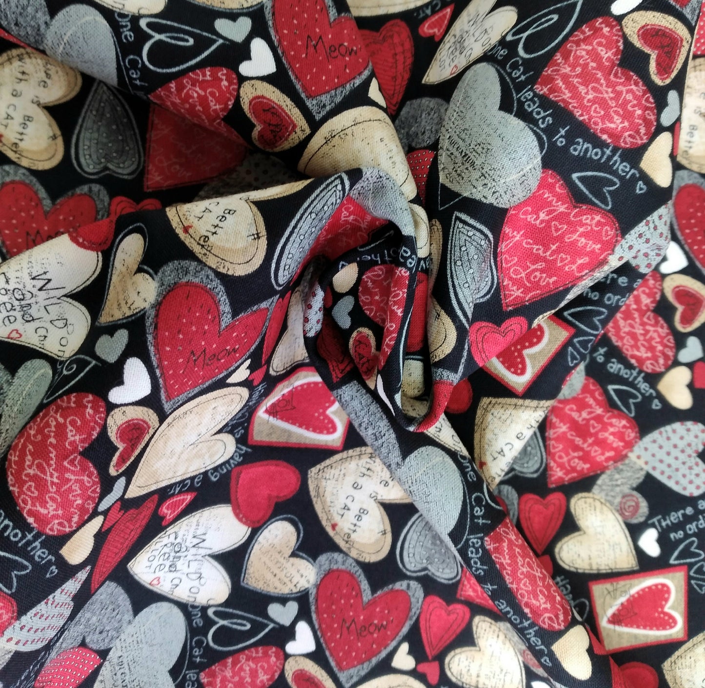 No Ordinary Cats - Heart Toss - Black Multi by Northcott 1/2yd Cuts