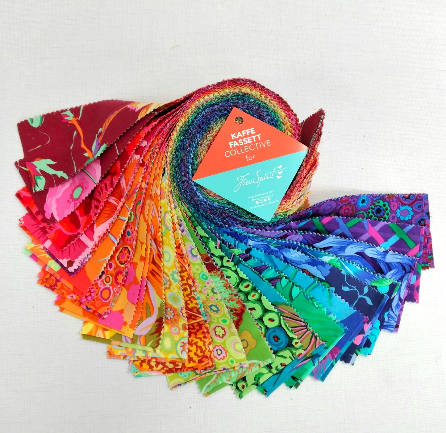Kaffe Fassett Design Roll for Free Spirit, Classics Plus - Spectrum
