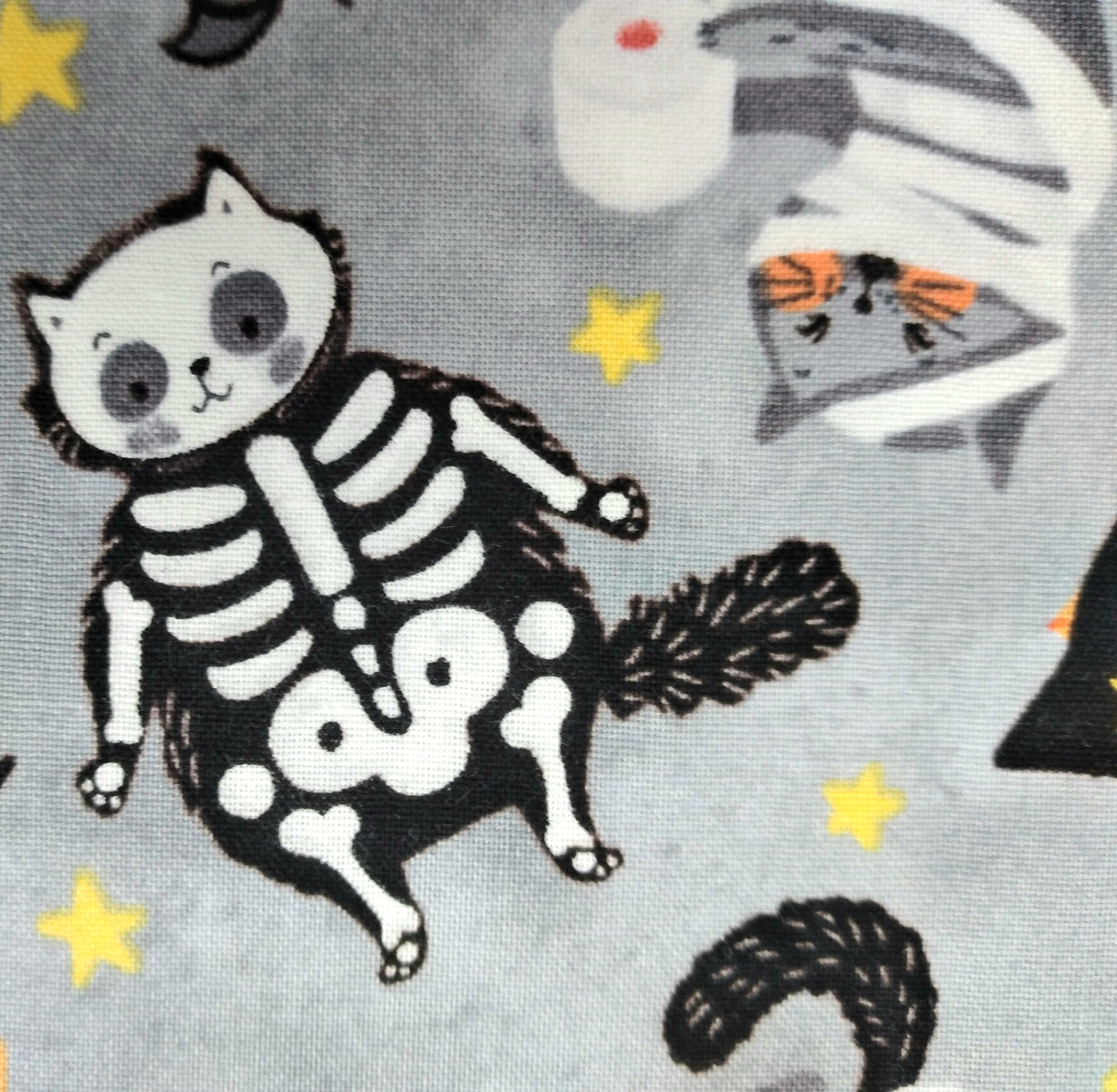 The Boo Crew 4 Pieces 1/2yd Cuts Coordinating Fabrics by Northcott Fabrics