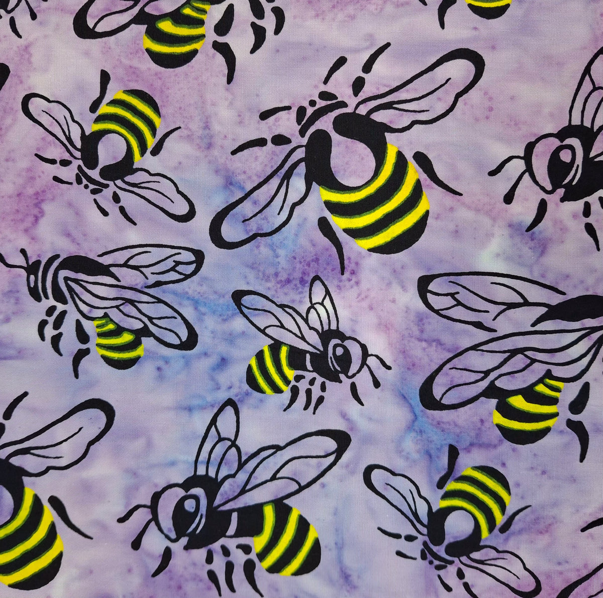 Buzzy Bee, Bees Lilac 100% Cotton for Banyan Batiks 1/2yd Cuts