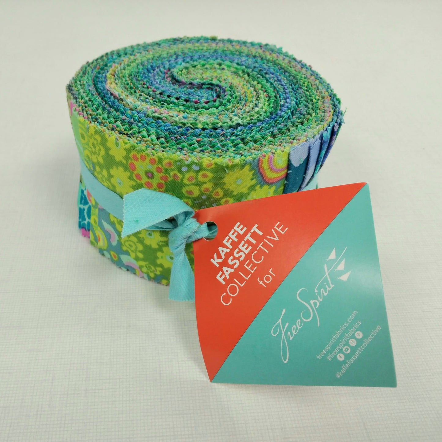 Kaffe Fassett Design Roll for Free Spirit, Classics Plus - Spectrum (Copy)