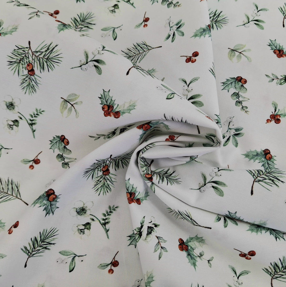 Home For Christmas 5 Pieces 1/2yd Cuts Coordinating Fabrics by Northcott Fabrics