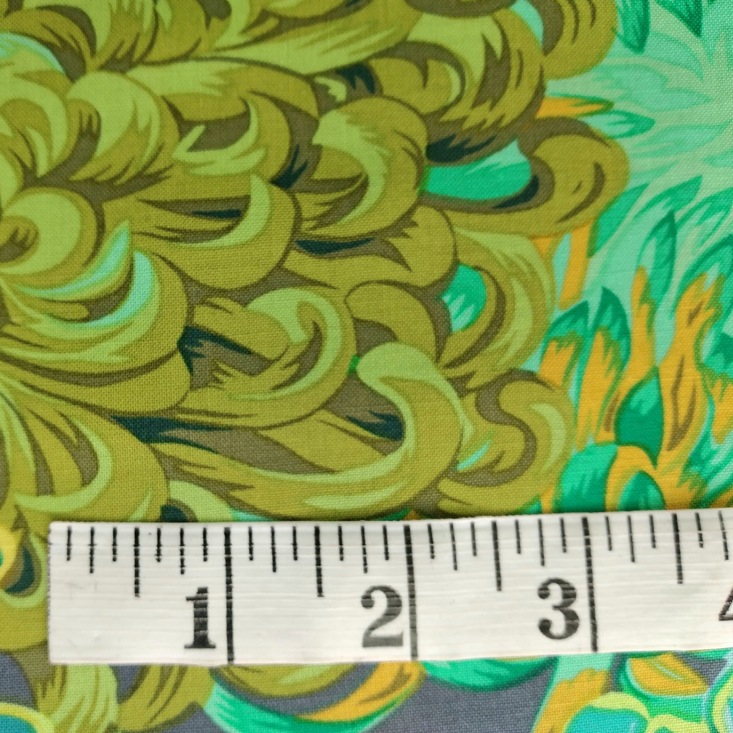"Kaffe Fassett Collective - Japanese Chrysanthemum" For Free Spirit COLOUR: Forest