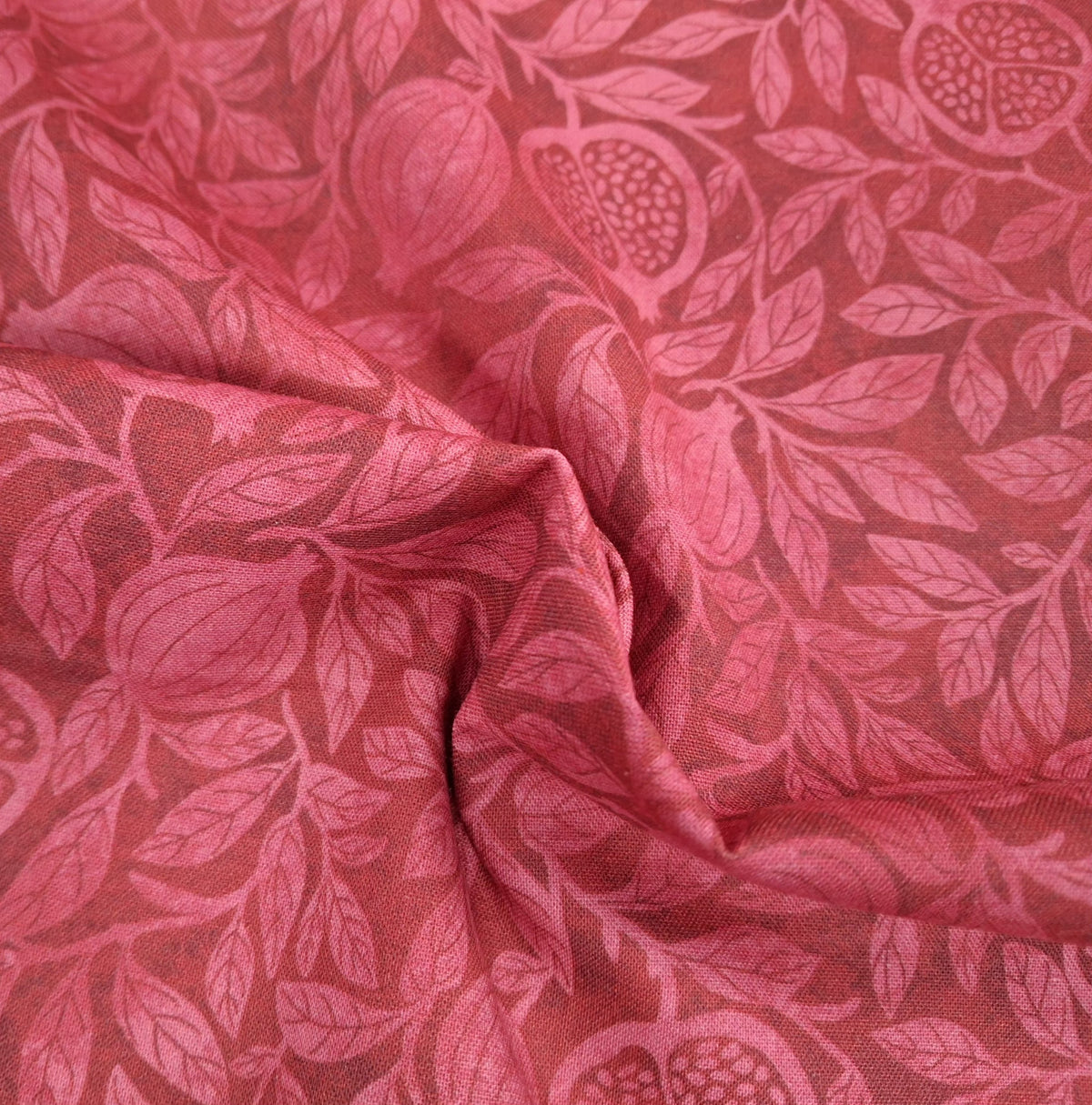 Pomegranate Pom Blender Red 100% Cotton for Northcott 1/2yd Cuts