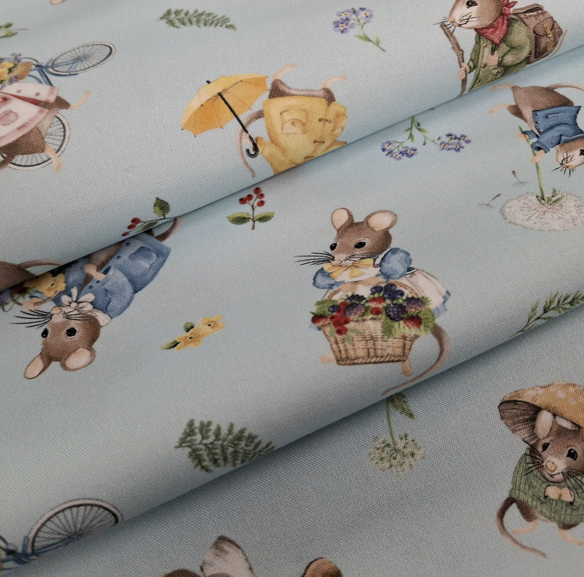 Country Mouse 5 Fabric Bundle - 5 Half Yard Pieces of Quilter’s Cotton