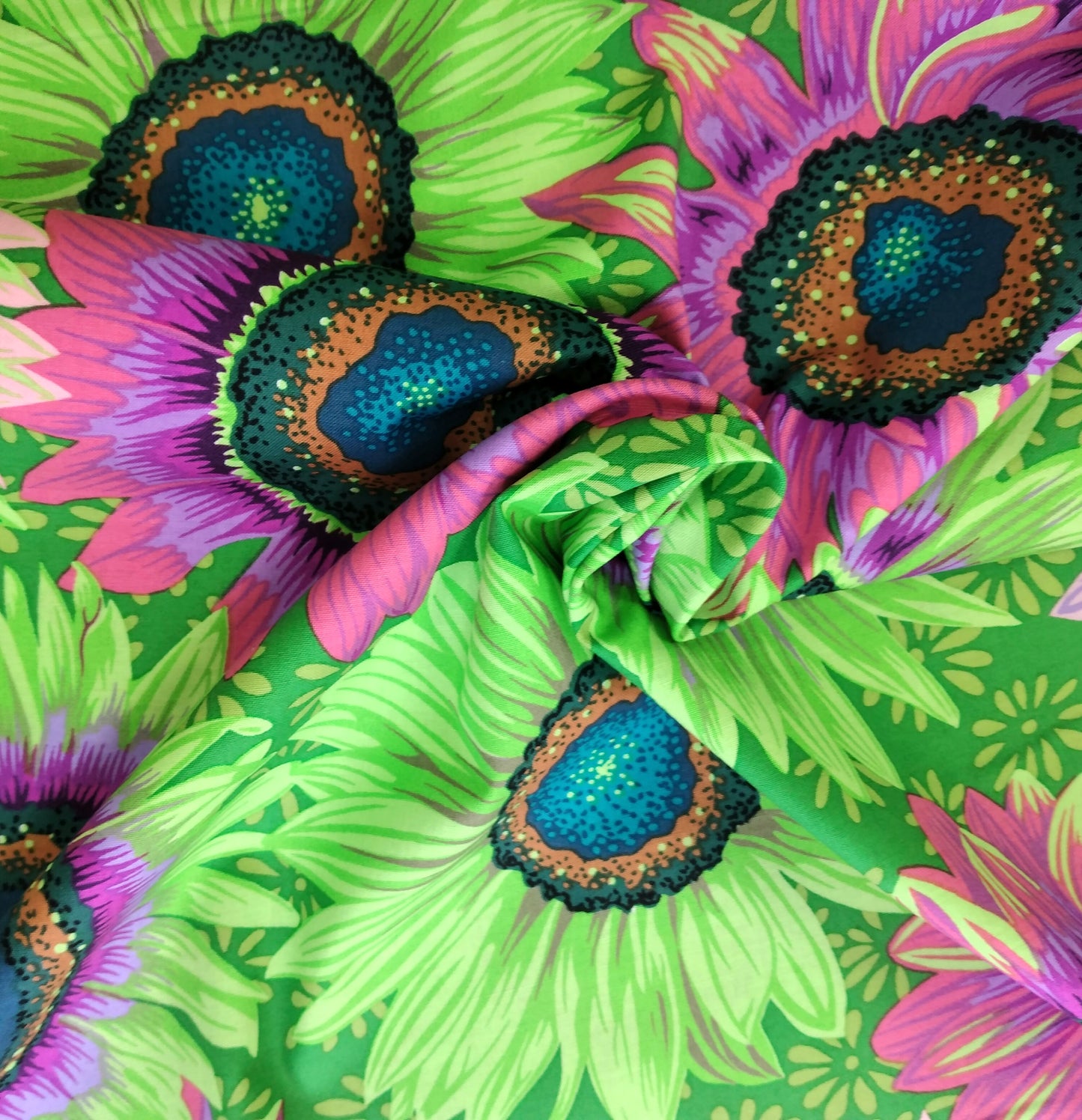 "Kaffe Fassett Collective - Lavinia" For Free Spirit COLOUR: Green PWPJ064.GREEN (Copy)